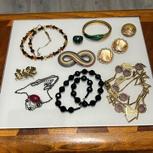 Vintage mix jewelry lot signed necklace bracelet earrings ring brooch fall color